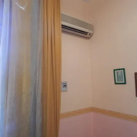 Xx Settembre Casa de hóspedes 5*